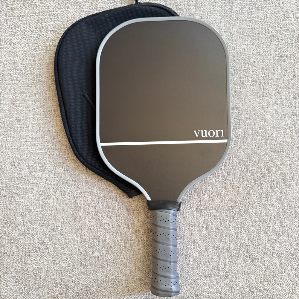 Vuori Black Pickleball Paddle with Gray Handle